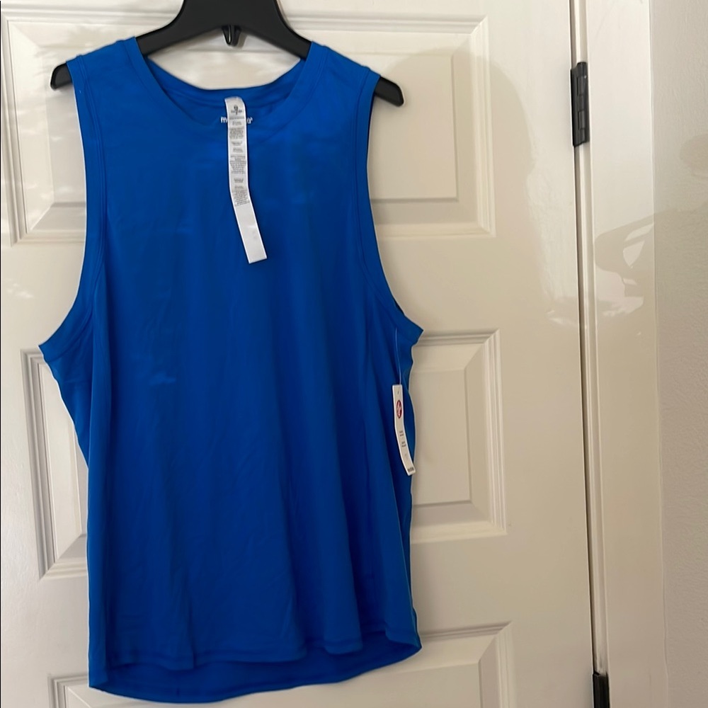 NWT manduka blue tank top